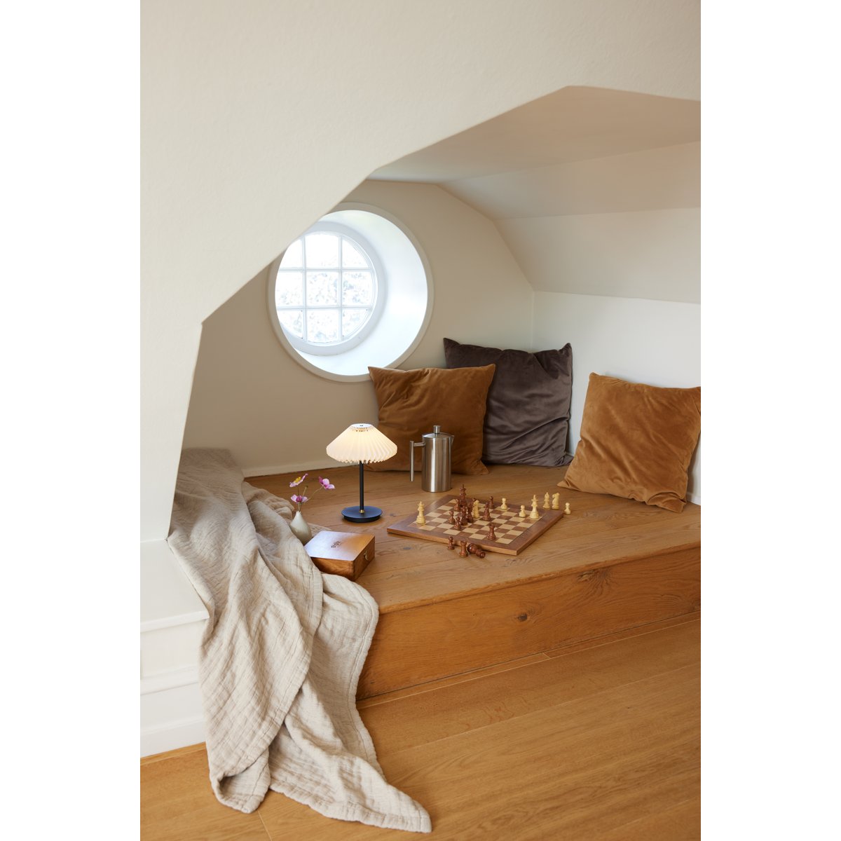 Lampe à poser nomade Paris To Go Ø22 – Blanc pur / noir