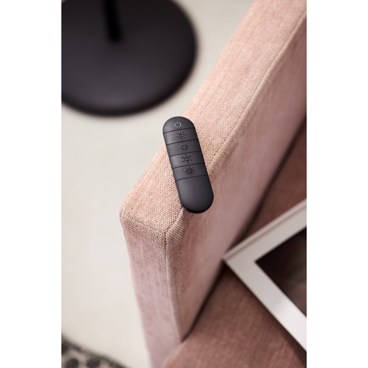 Lampadaire Slim éclairage indirect – Noir