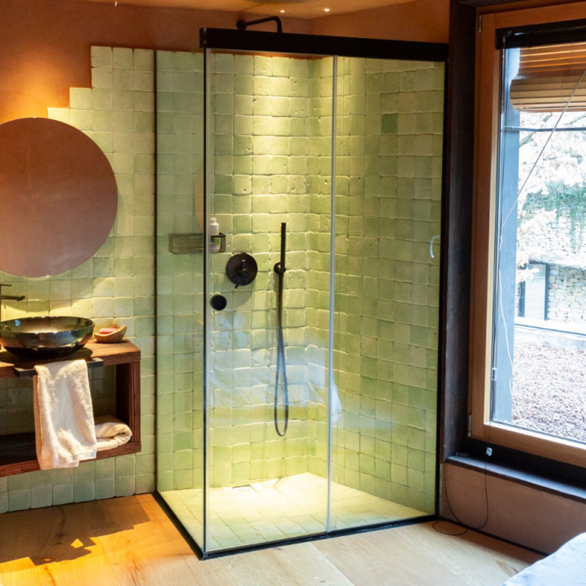 Paroi de douche coulissante Verre-Mur DOLCE SANHECO sur mesure - Laiton Brossé