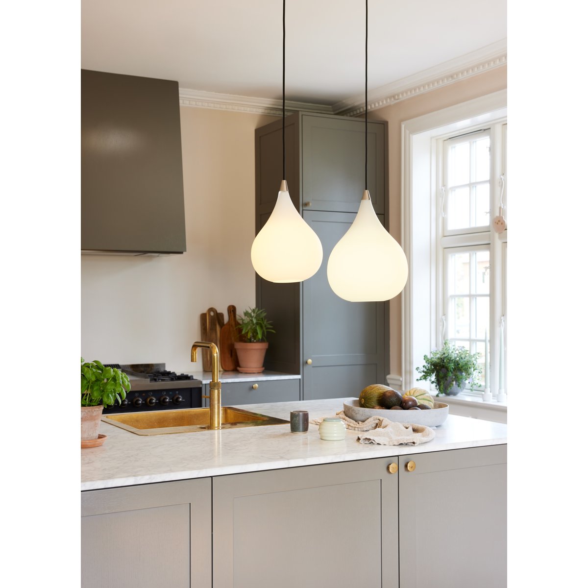 Suspension Drops Ø30 – Verre opale / acier