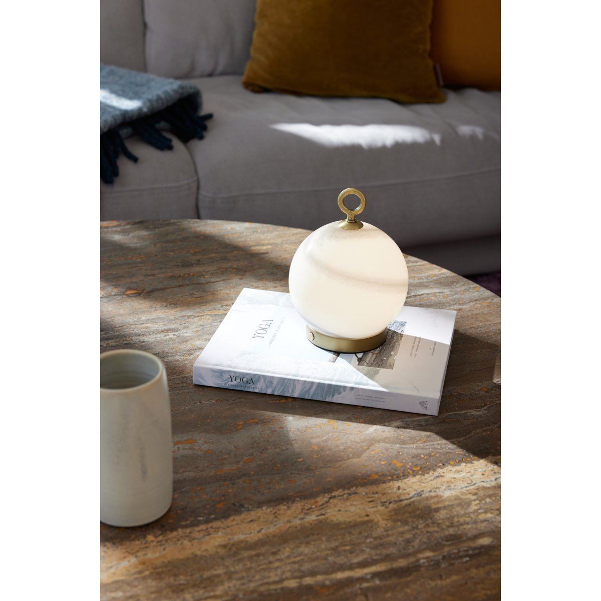 Lampe à poser nomade Stockholm Ø15 – Marbre gris