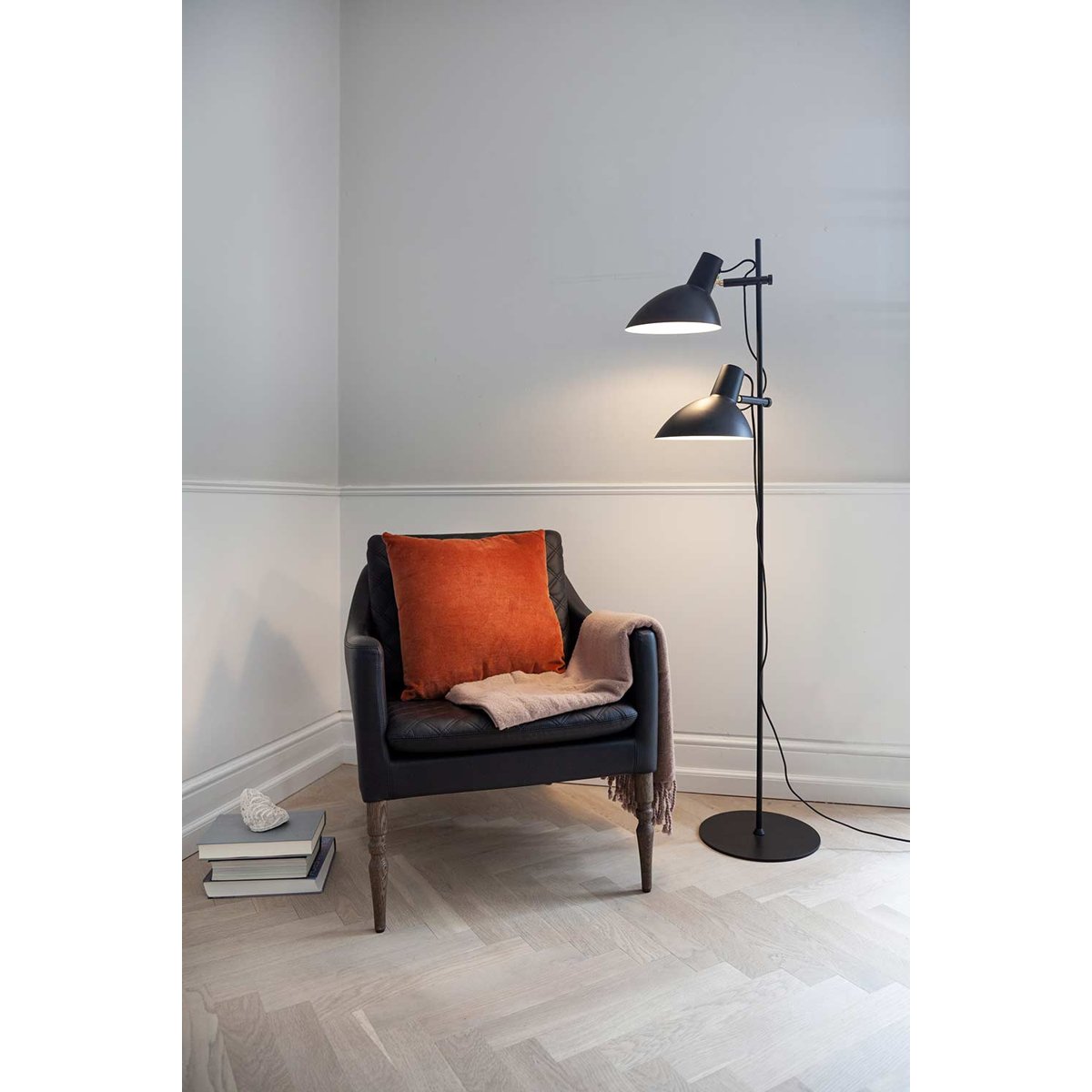 Lampadaire Metropole 2 bras 2 x E27 – Noir