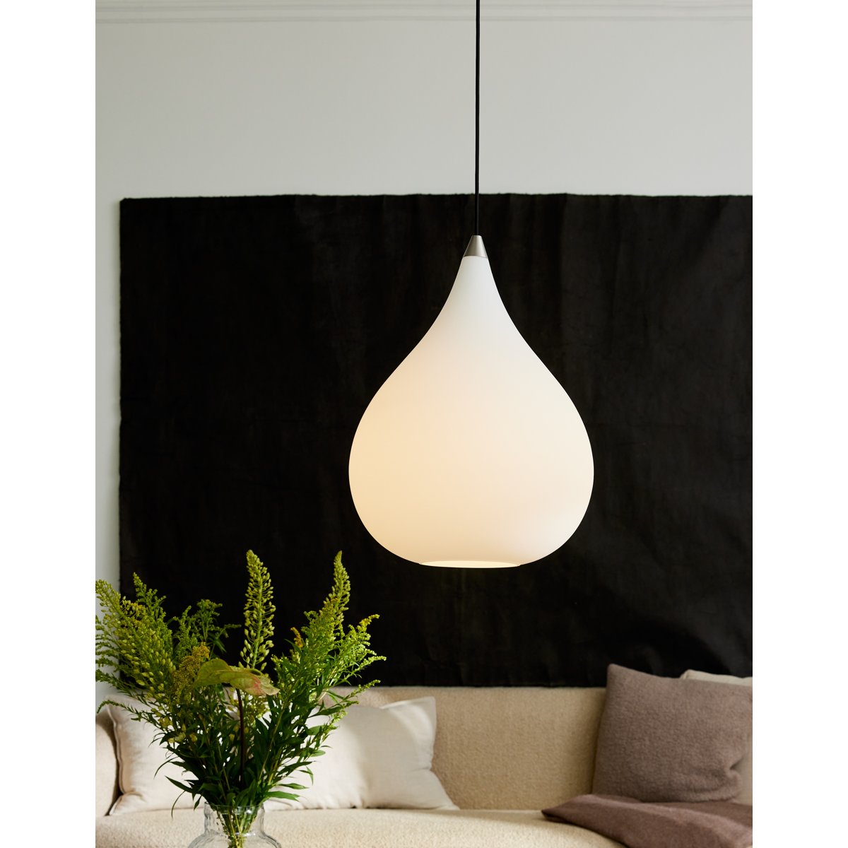 Suspension Drops Ø38 – Verre opale / acier