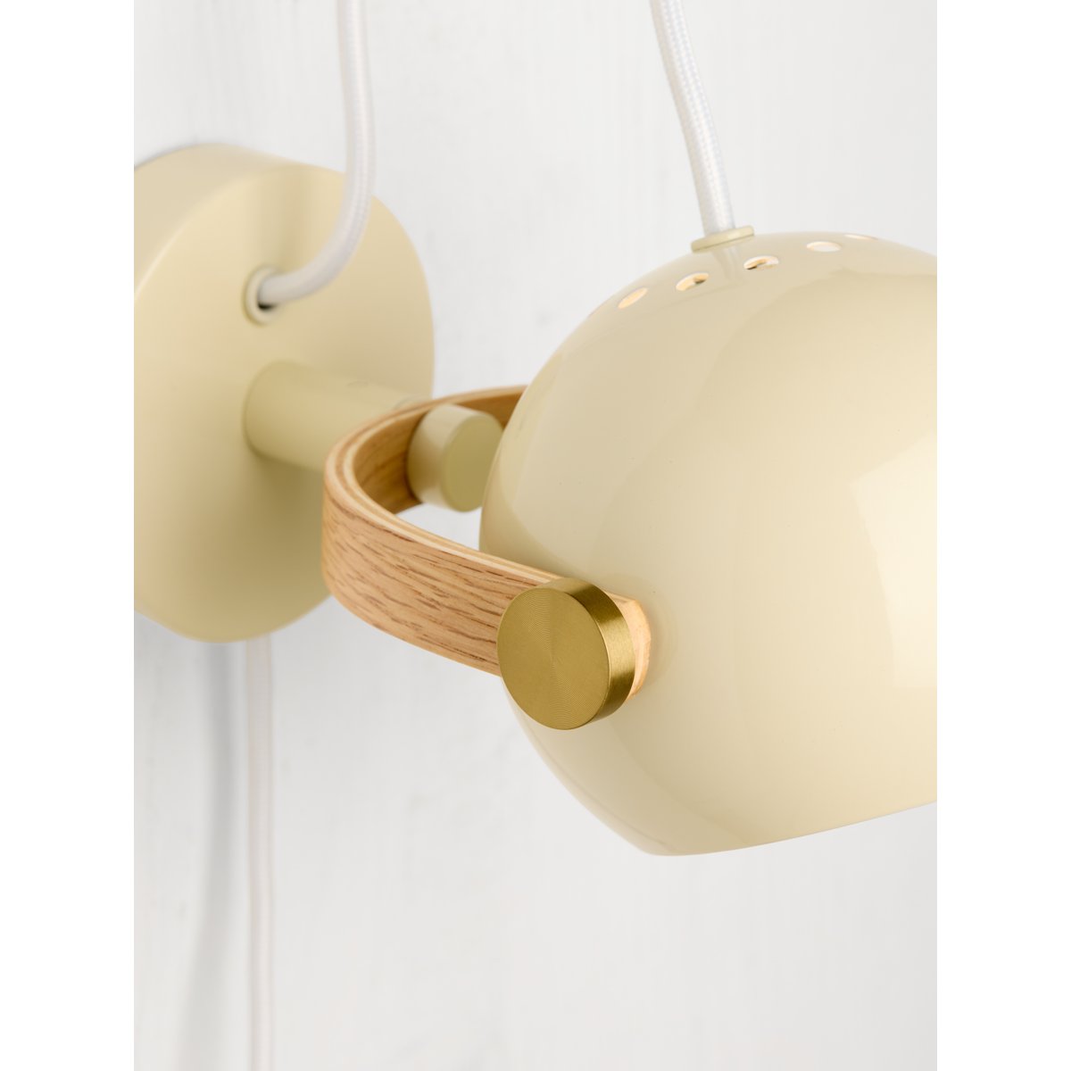 Applique DC – Crème
