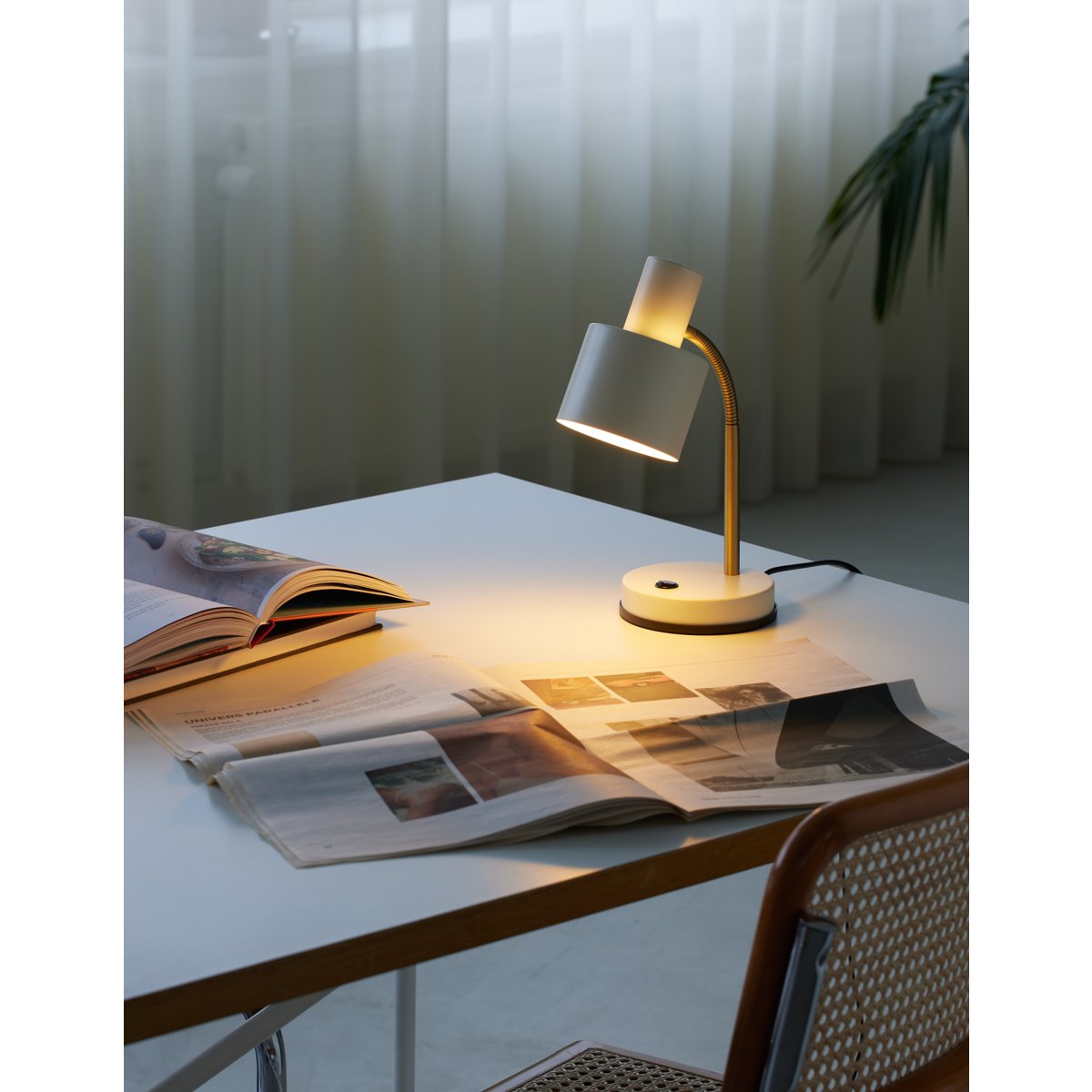 Lampe à poser Vogue – Crème