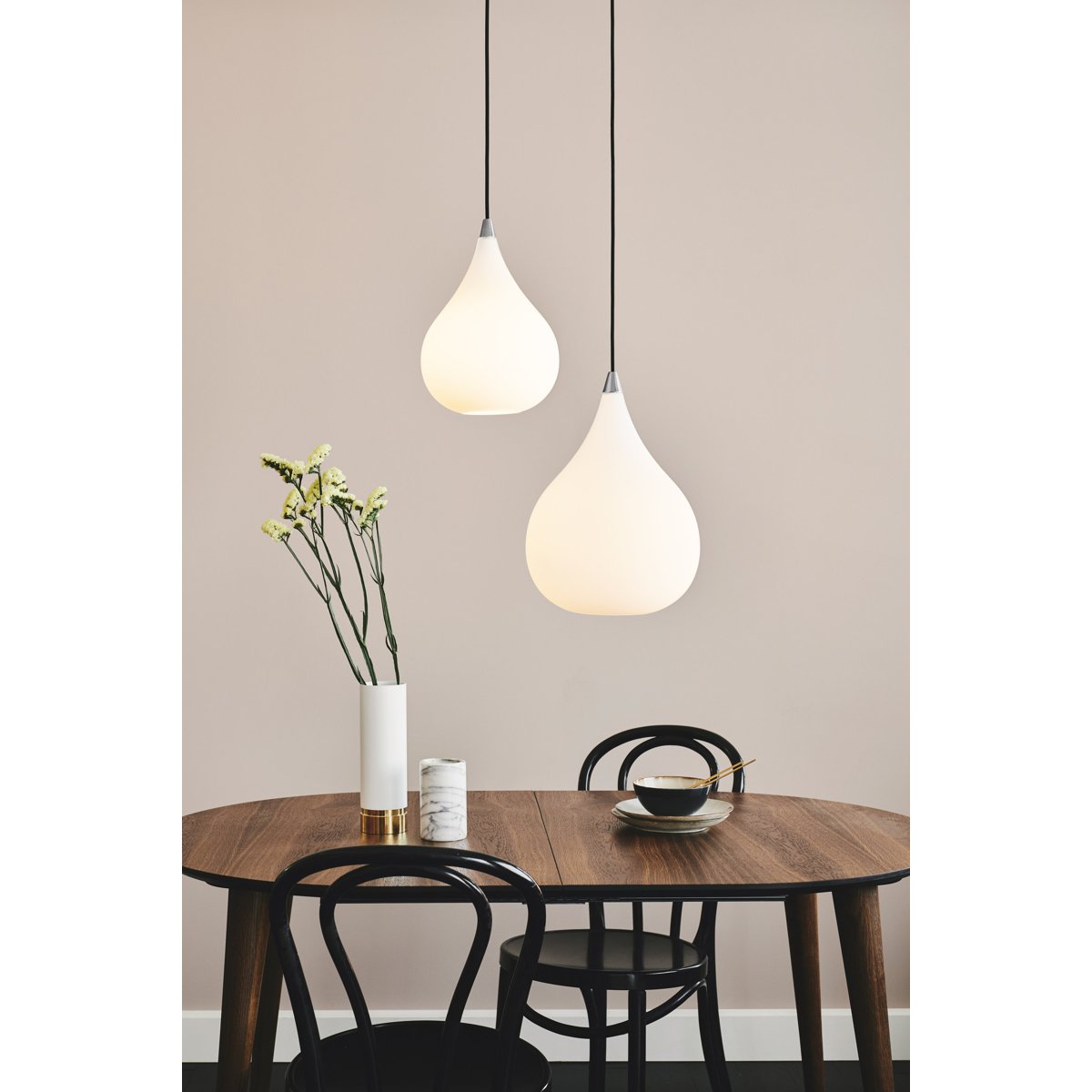 Suspension Drops Ø23 – Verre opale / acier