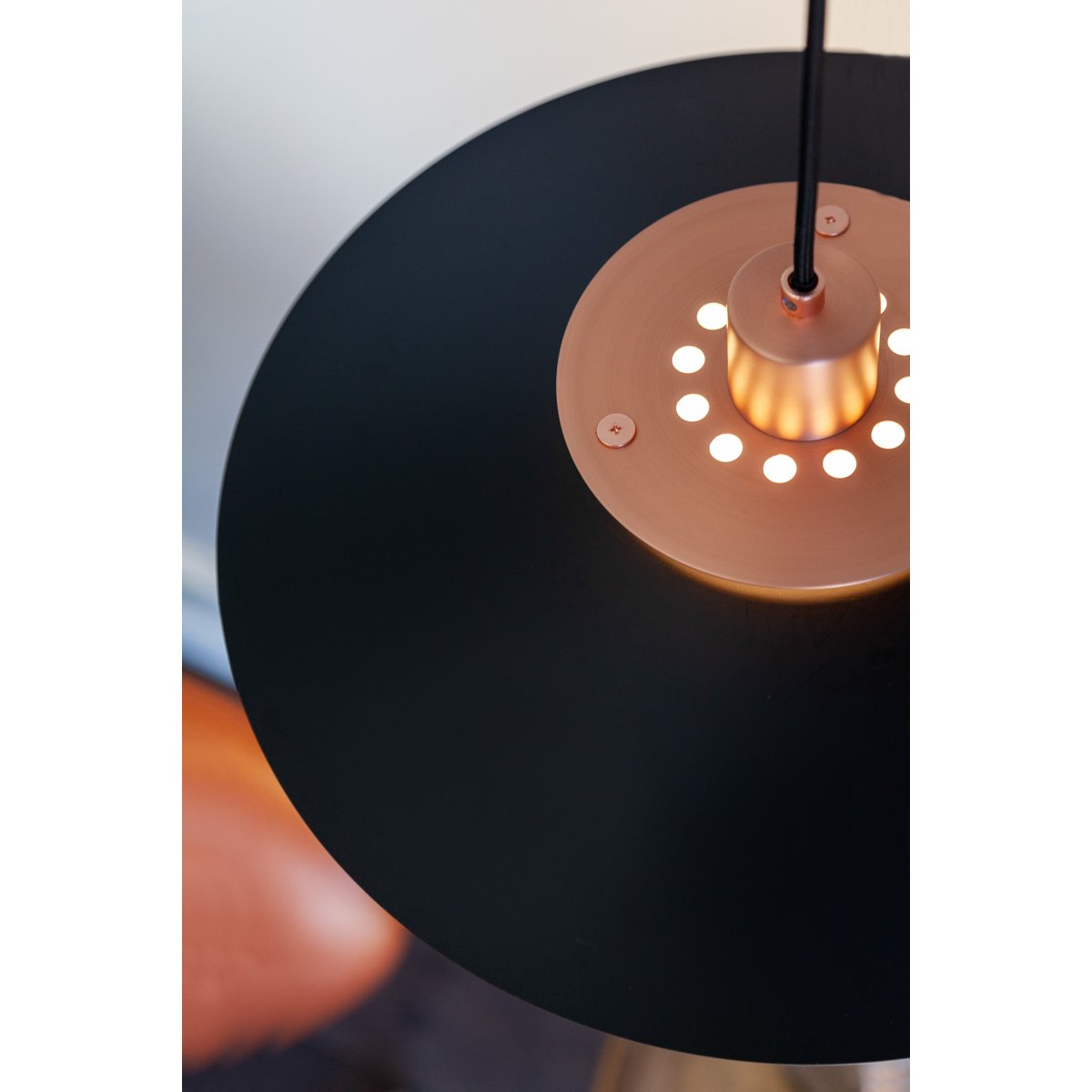 Suspension Rivoli Ø40 – Noir / cuivre
