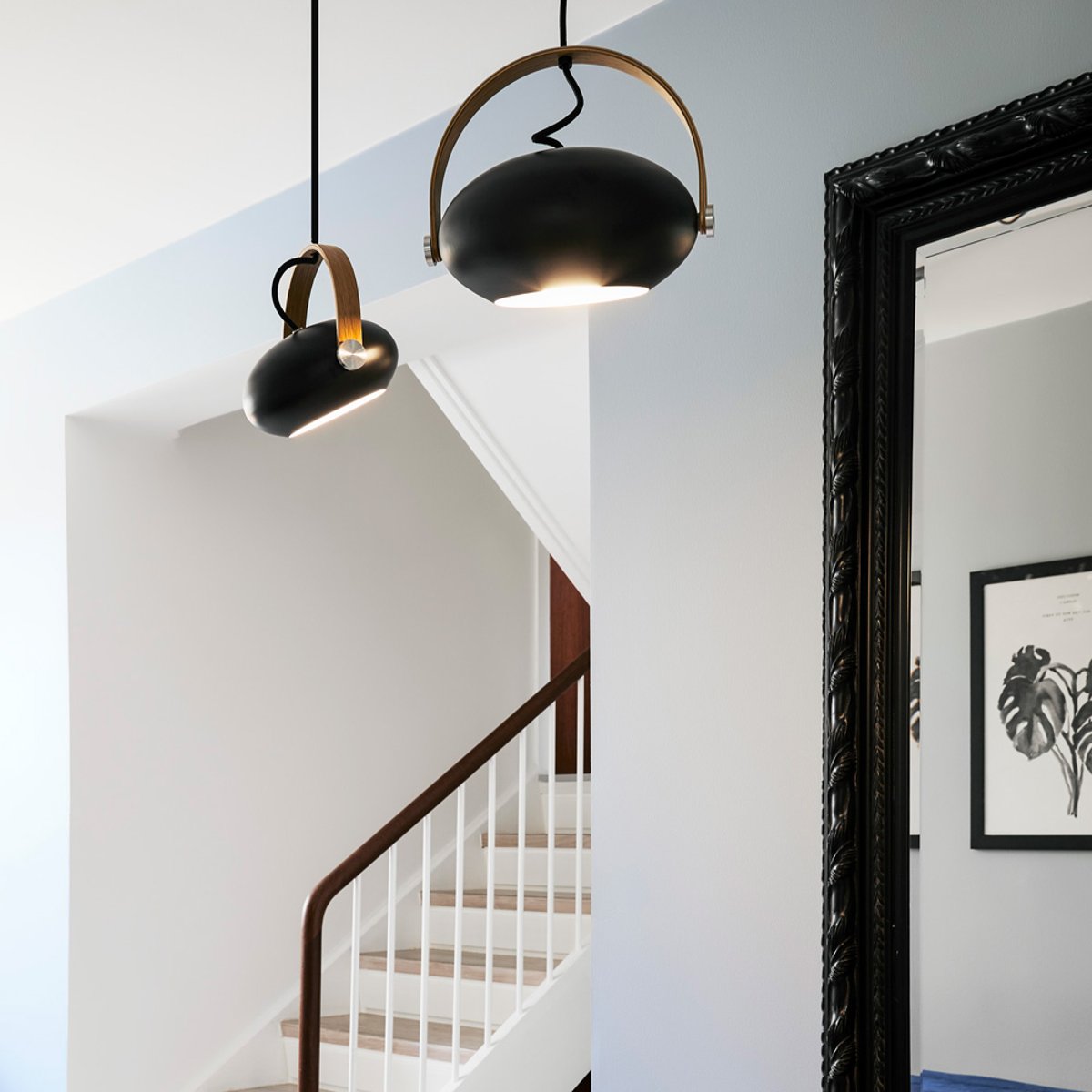 Suspension DC Ø40 E27 – Noir / chêne