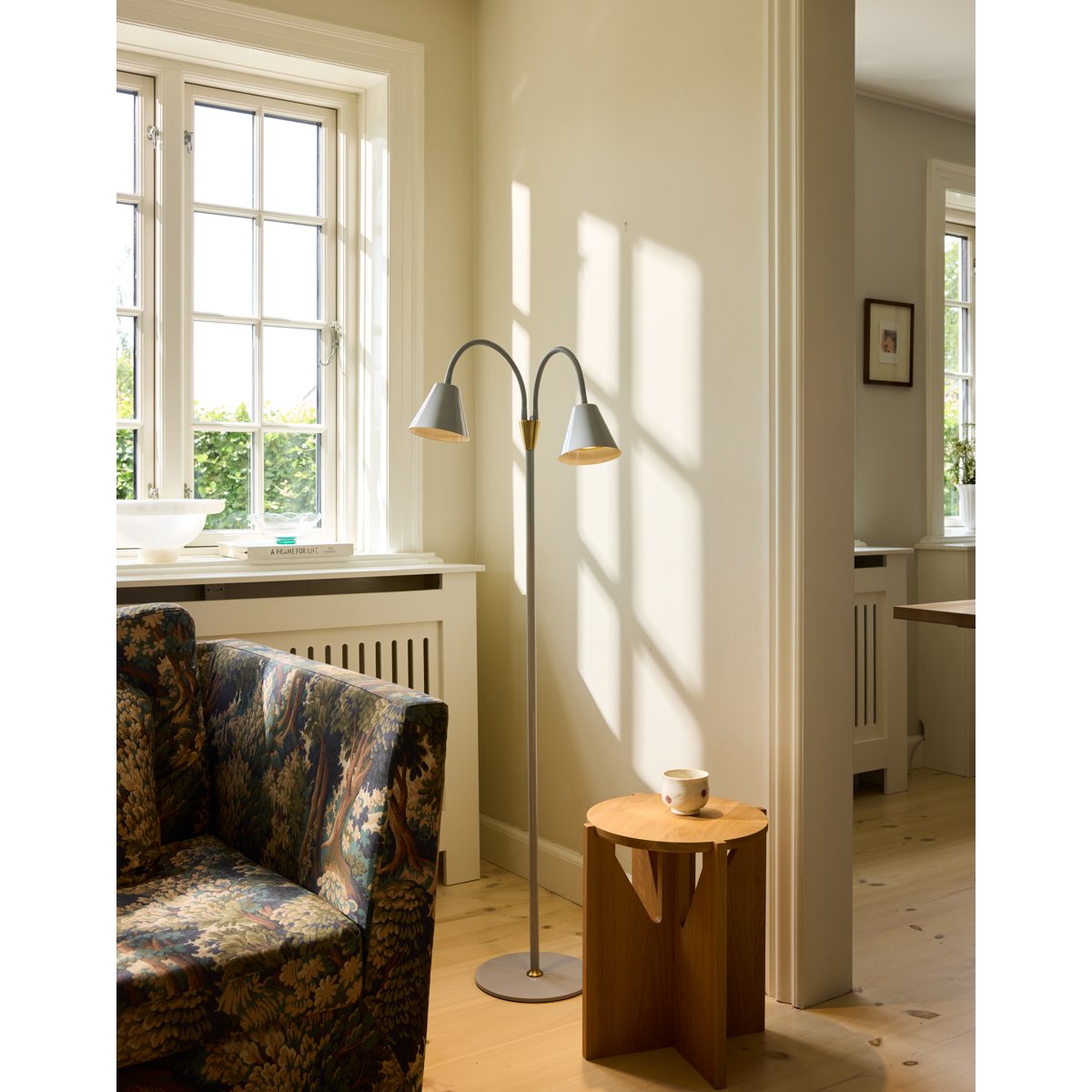 Lampadaire Hygge 2 bras – Gris