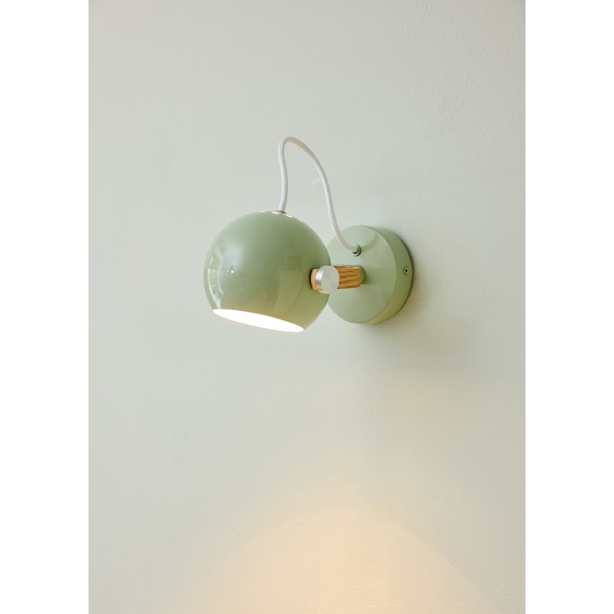 Applique DC – Vert sauge