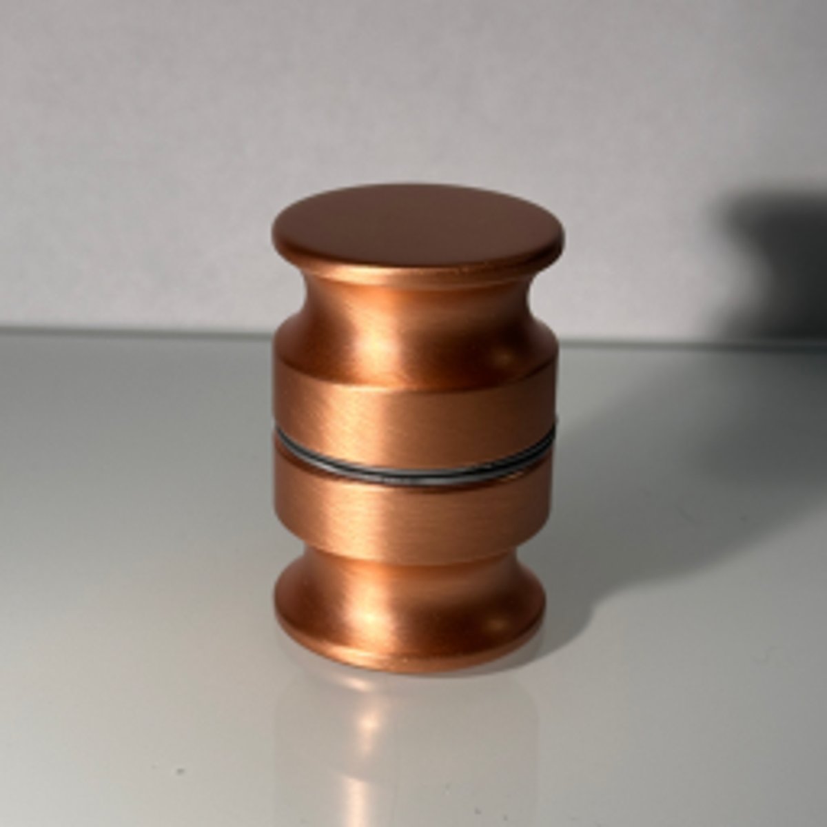 Porte de douche pivotante en verre trempé 8mm sur mesure TRIGO - Cuivre Brossé