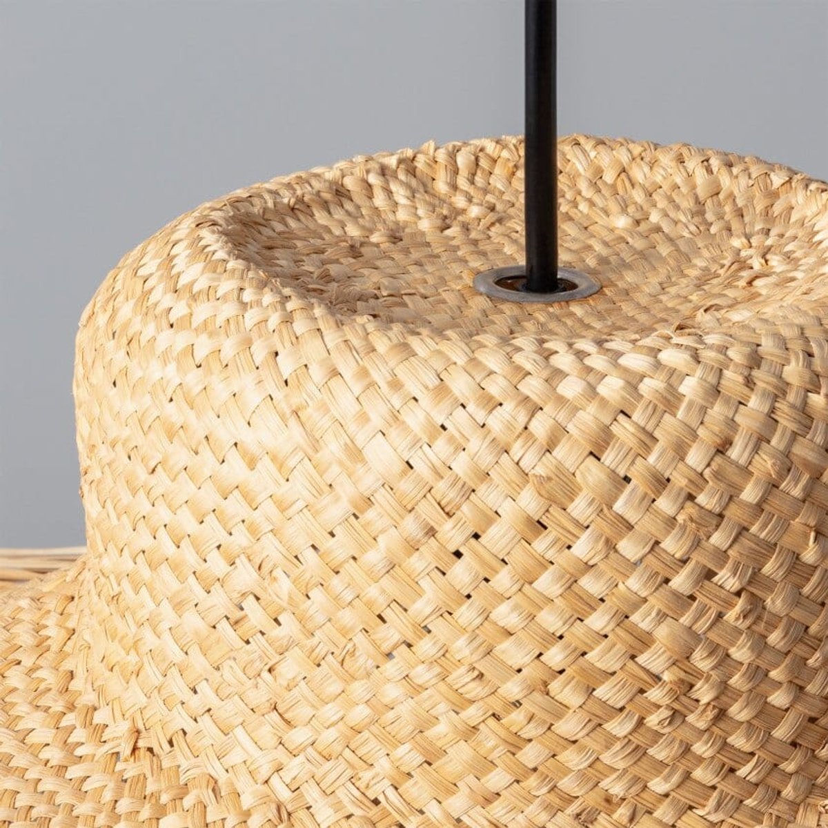 Suspension Chapeau Rotin