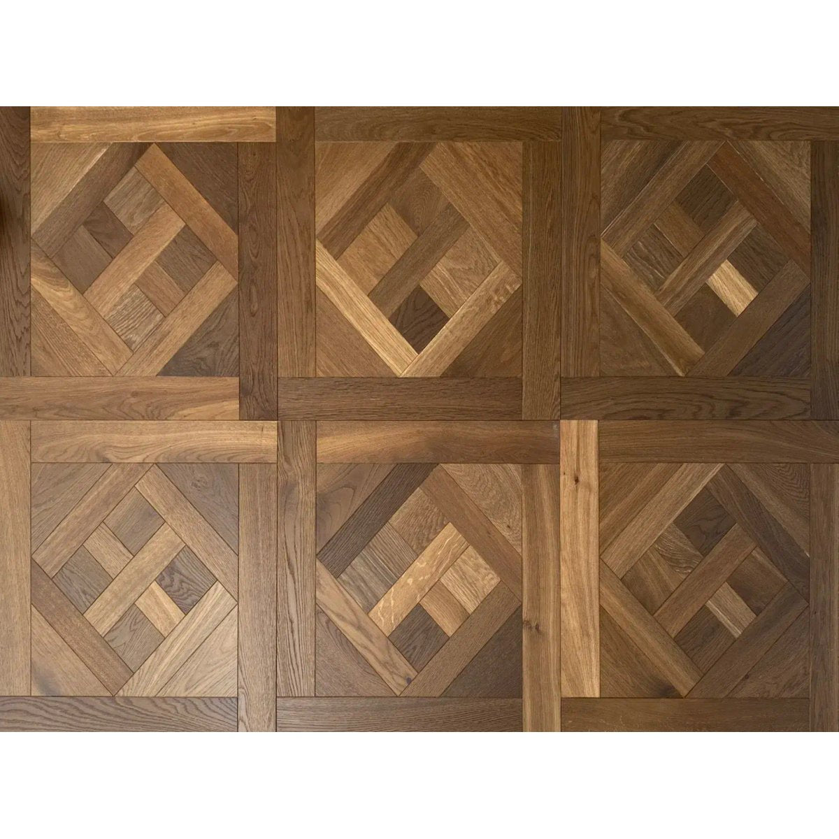 Parquet contrecollé de Versailles chêne teinte brune - Larg. 60 cm