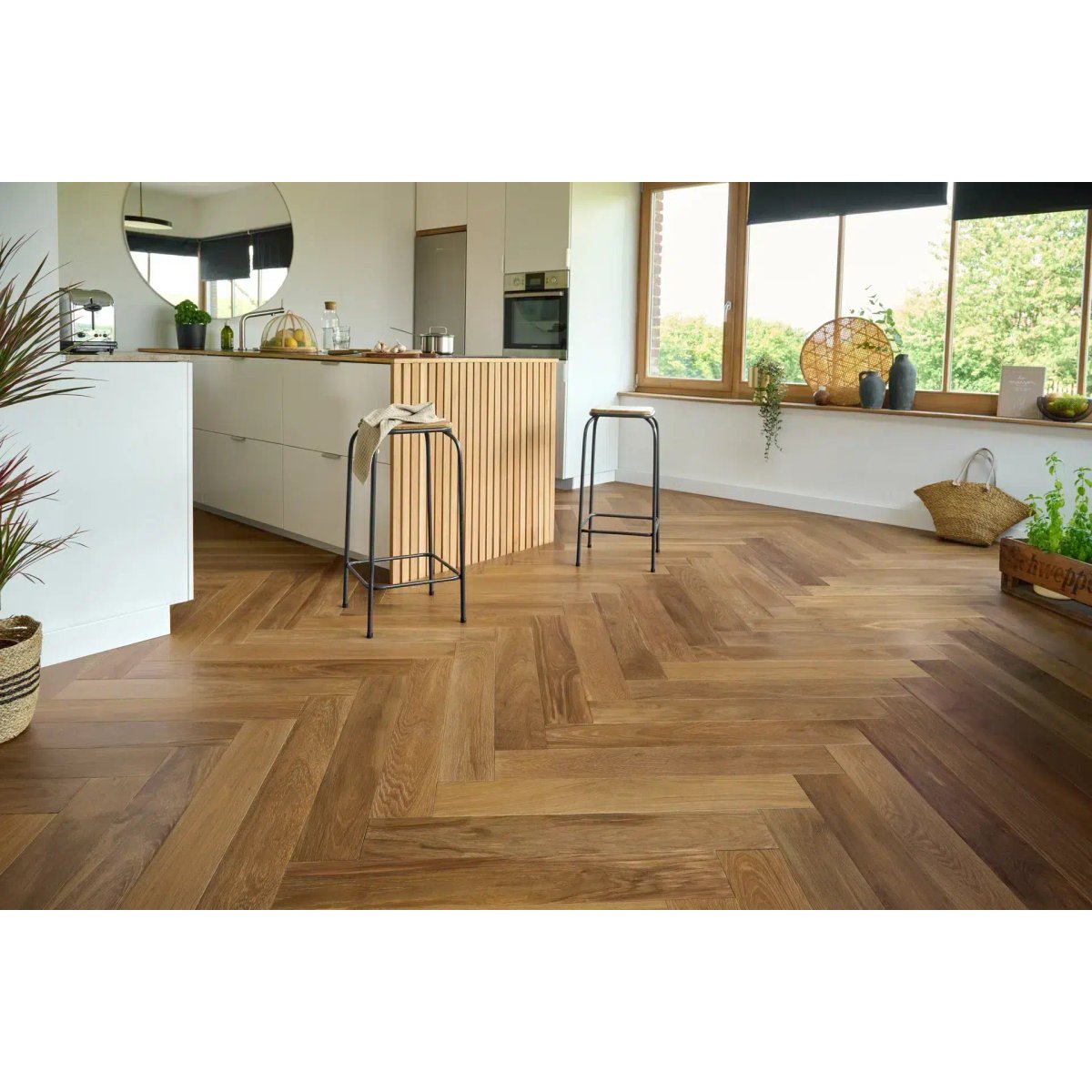 Parquet massif bâton rompu chêne teinte brune - Larg. 12,5 cm