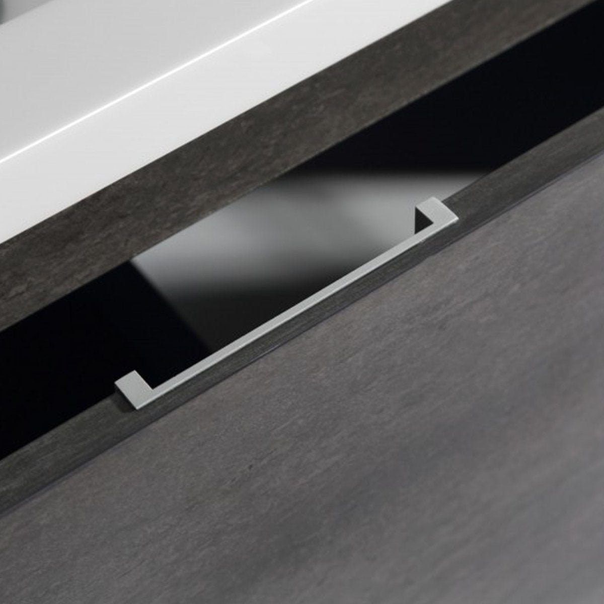 Robinet mitigeur chromé de salle de bain