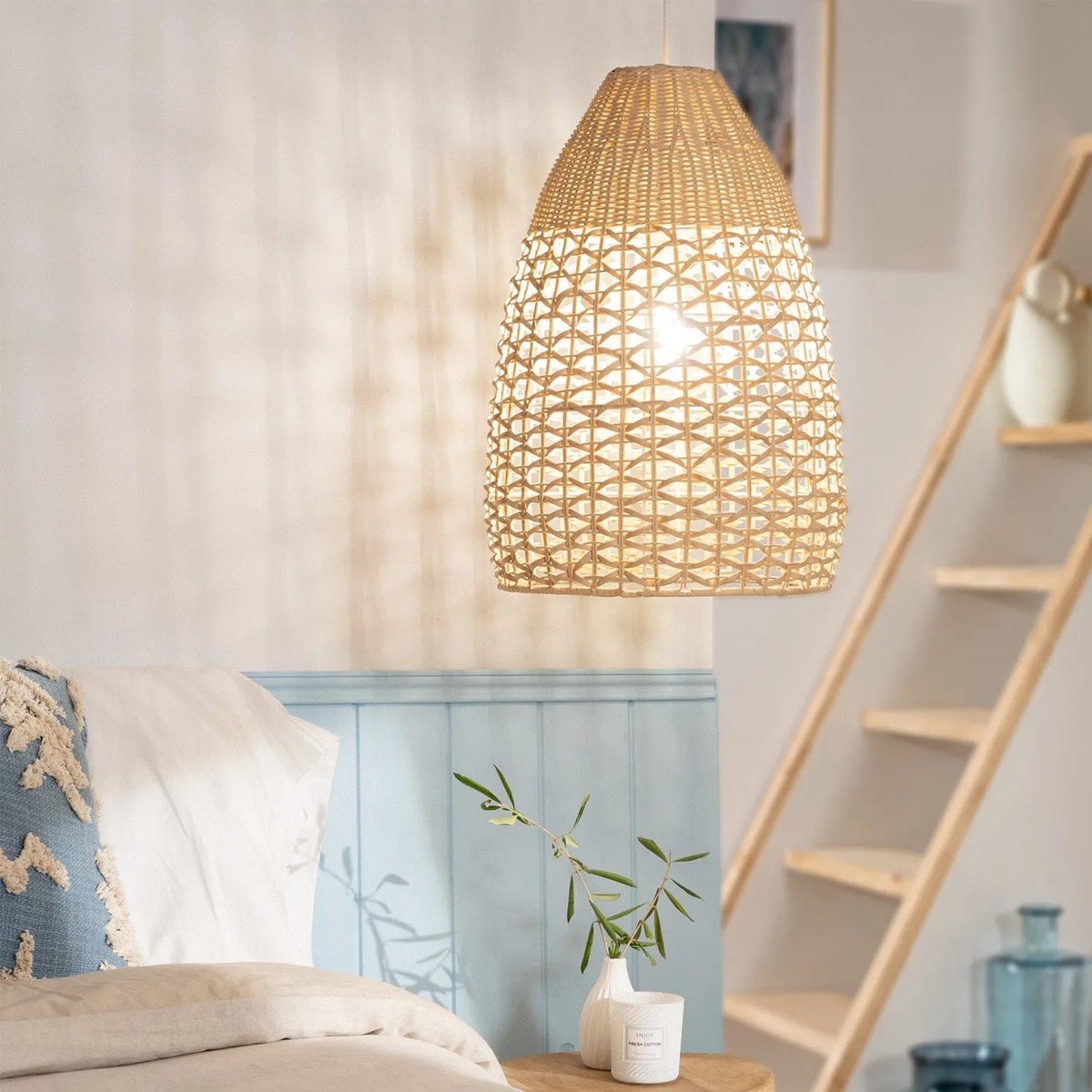 Suspension Rotin Chambre