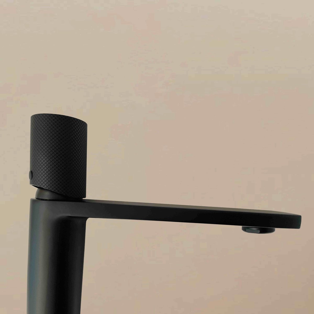 Robinet mitigeur haut strié noir mat