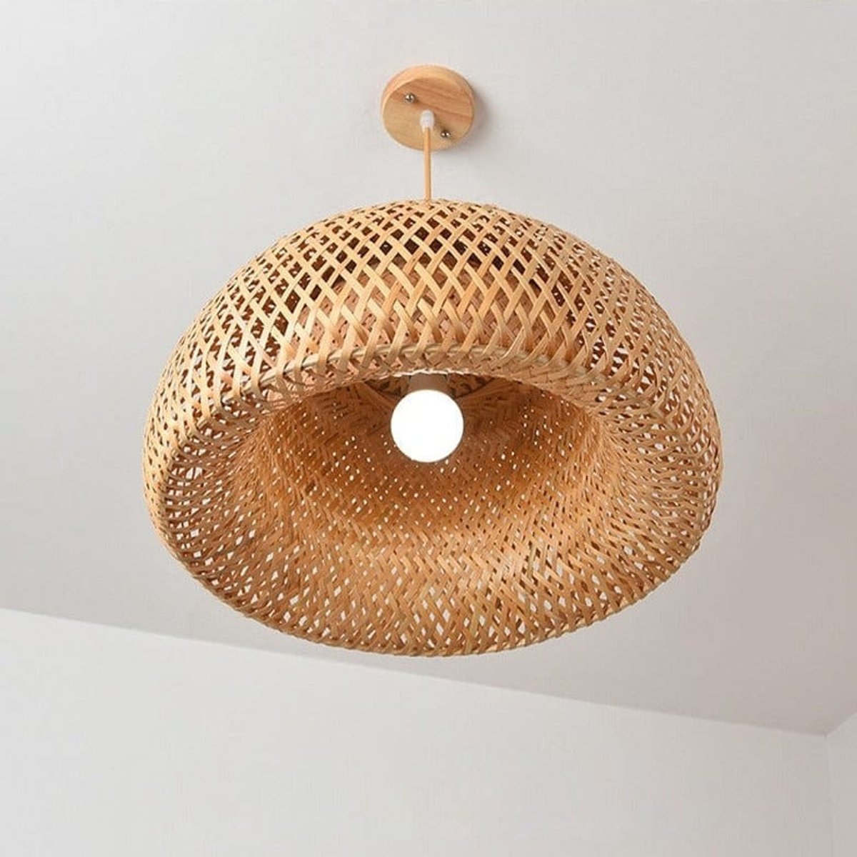Suspension en Bambou Naturel