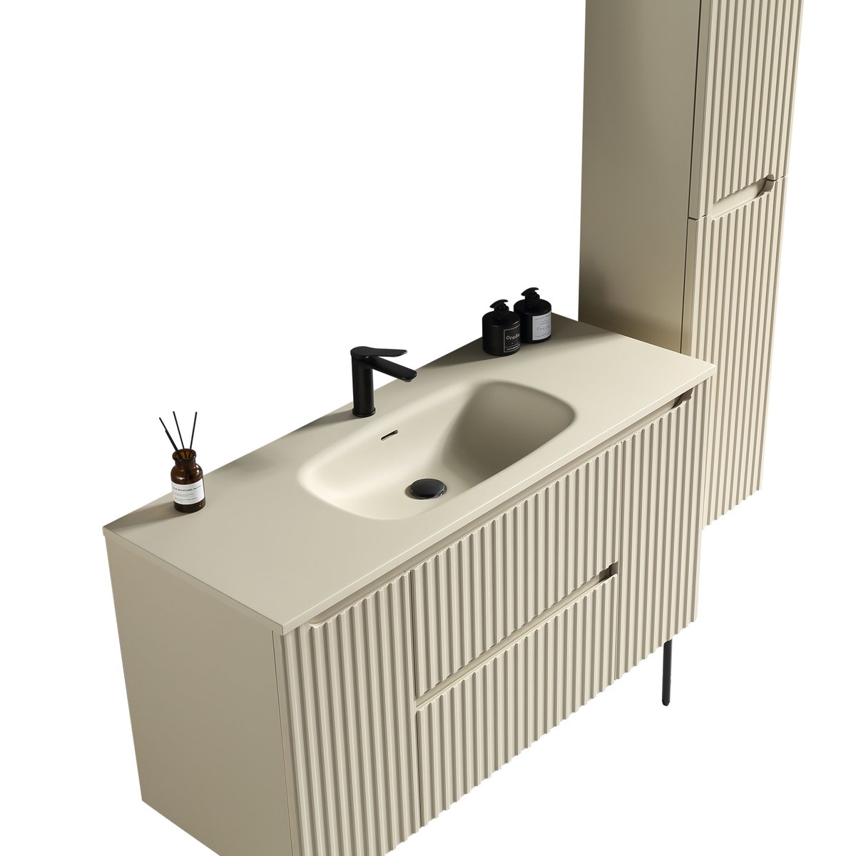 Grand robinet de salle de bain noir mat