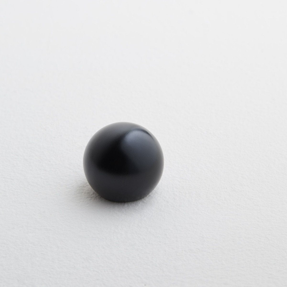 Embout boule ALMA noir mat