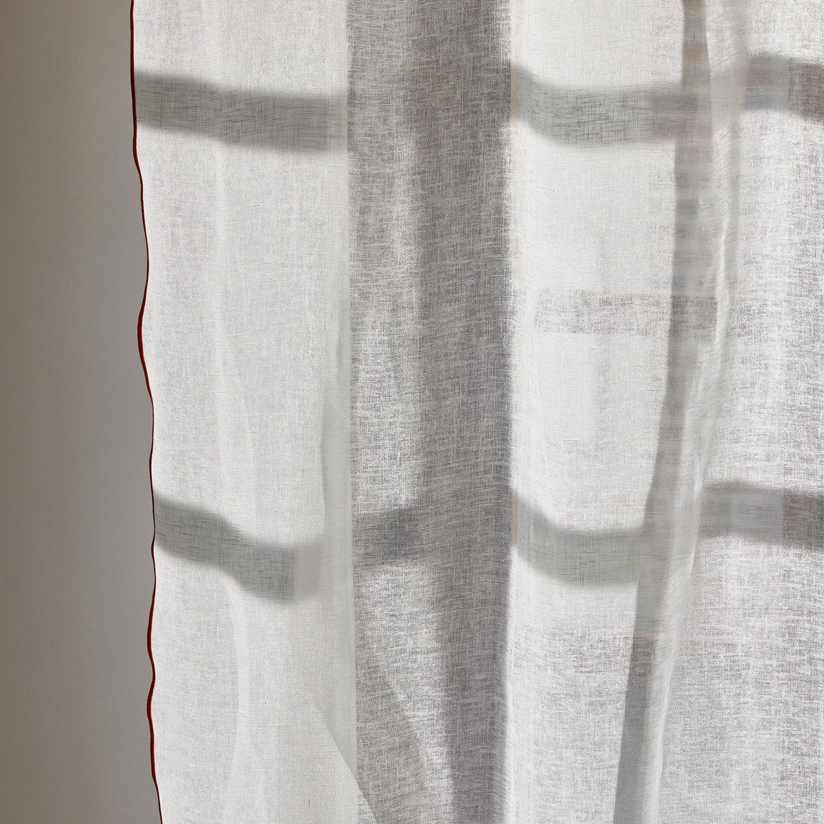 Voilage panneau SHADOW blanc et bourdon orange brûlée