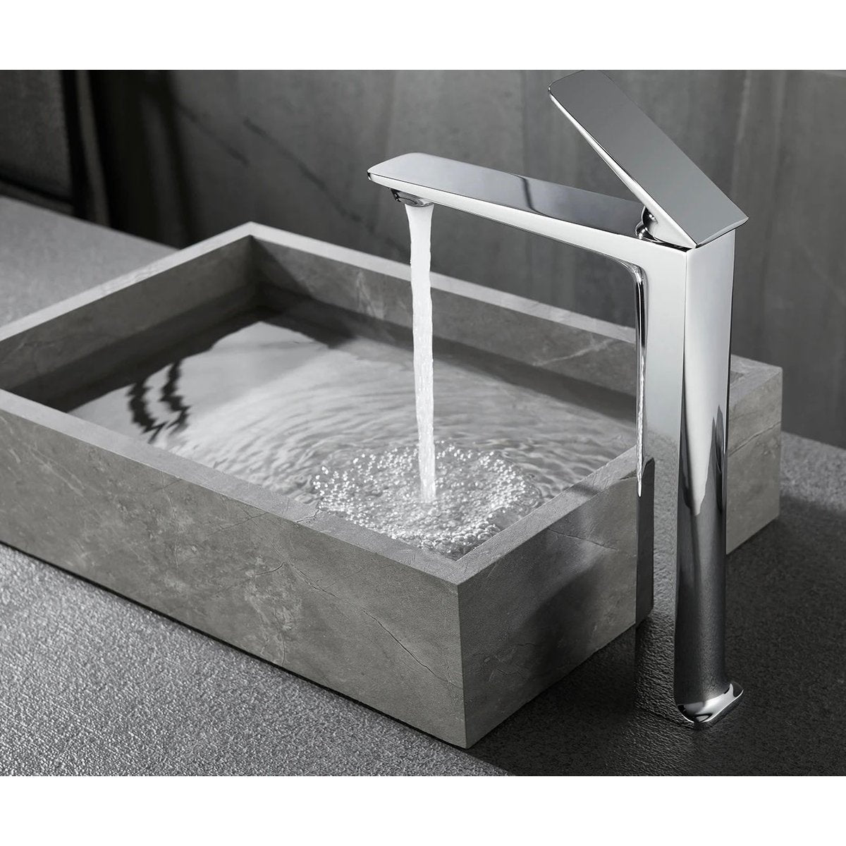 Mitigeur de salle de bain chromé