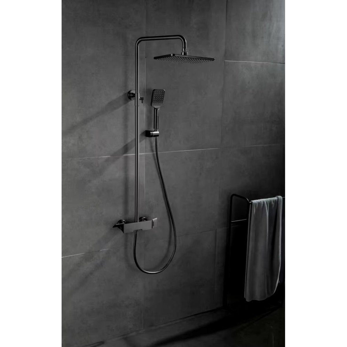 Colonne de douche et bain gris brossé