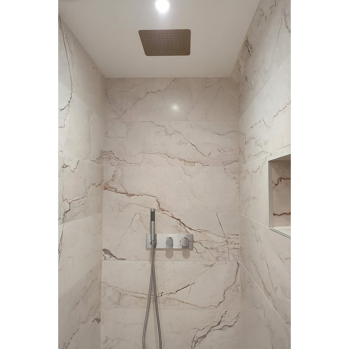 Colonne de douche encastrée chrome
