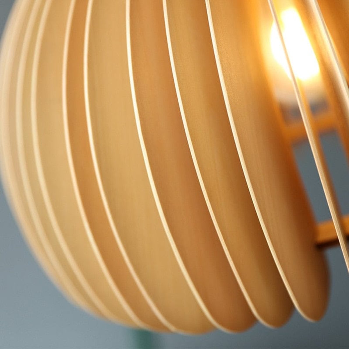 Suspension Lamelle Bois