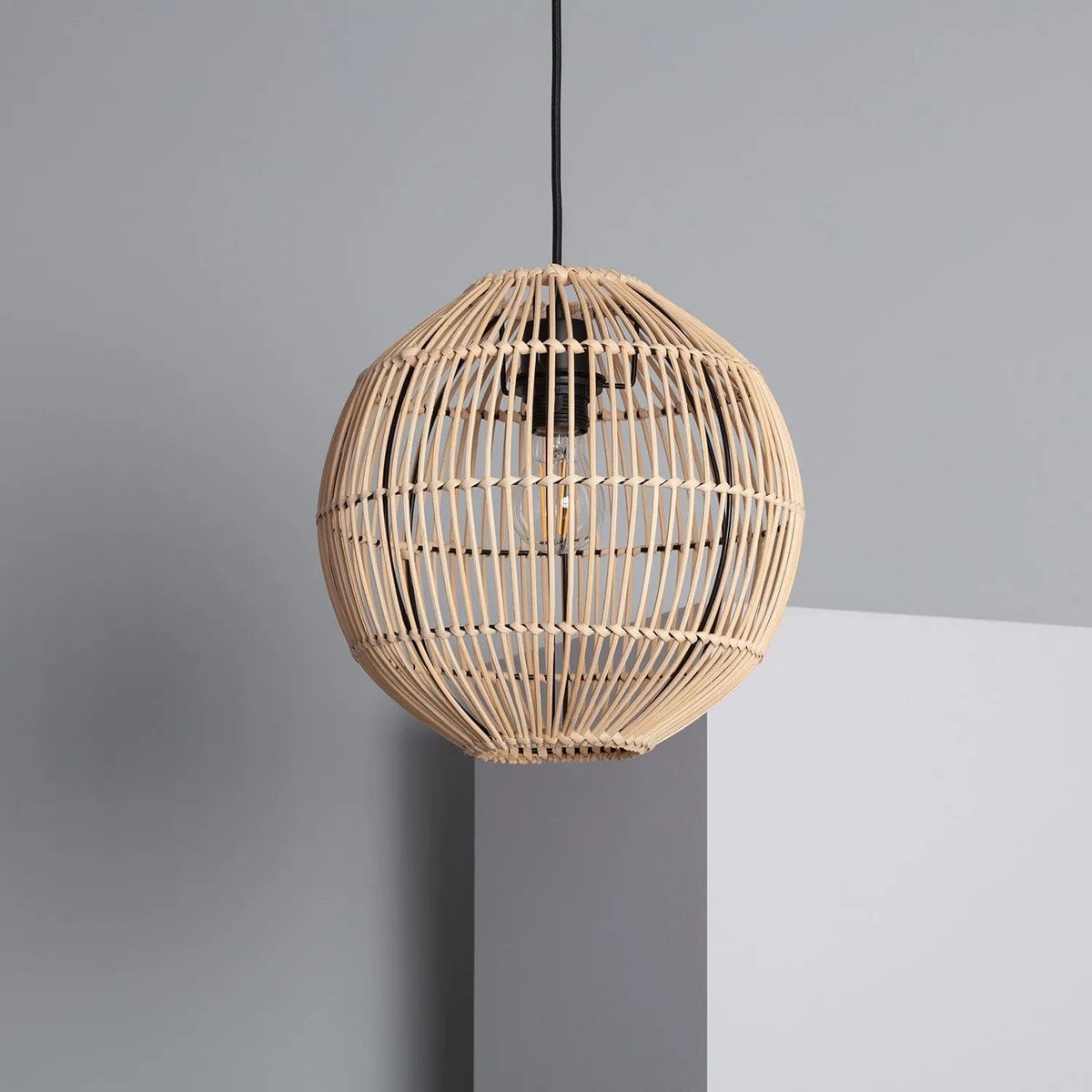 Suspension Boule Rotin