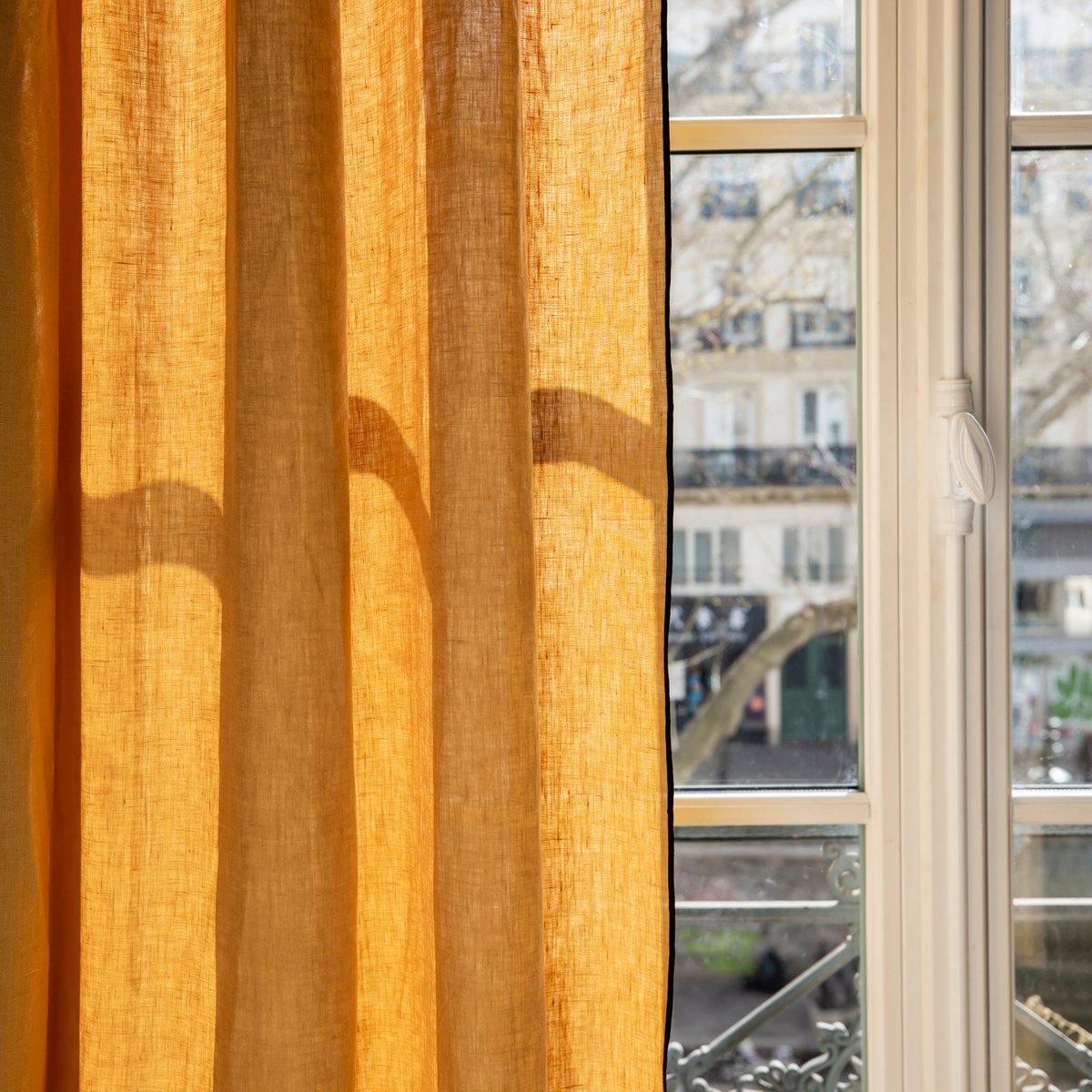 Rideau panneau CARLINA ocre et bourdon noir