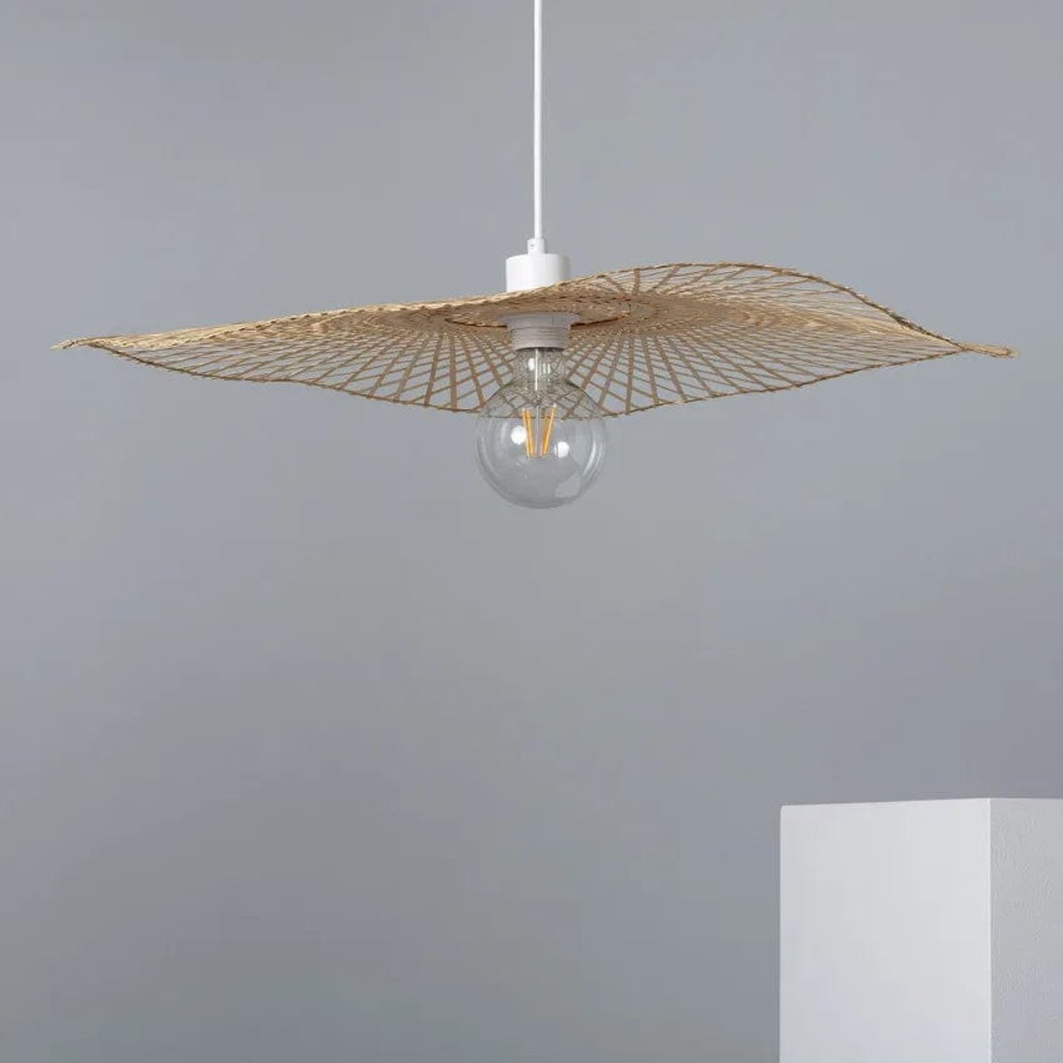 Suspension Rotin Vague
