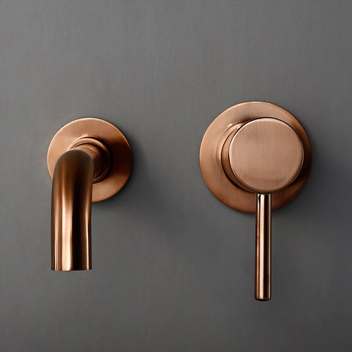 Mitigeur salle de bain encastré or rose brossé sans bec